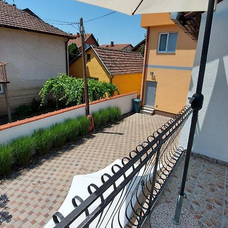 Apartment Kapetanovic Bosanski Samac Δωμάτιο φωτογραφία